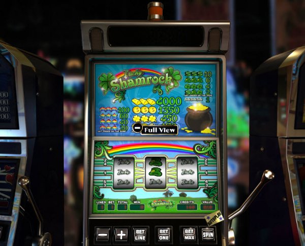 Lucky Shamrock Slot Machine